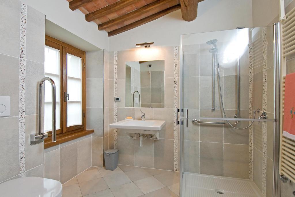 Locanda La Casina Di Lilliano Ξενοδοχείο Castellina in Chianti Δωμάτιο φωτογραφία